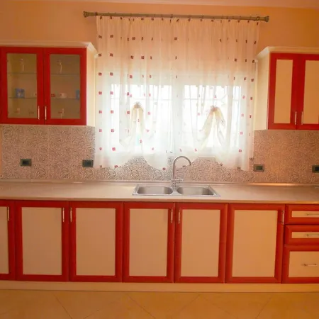 Paradise Apartmán Sarandë